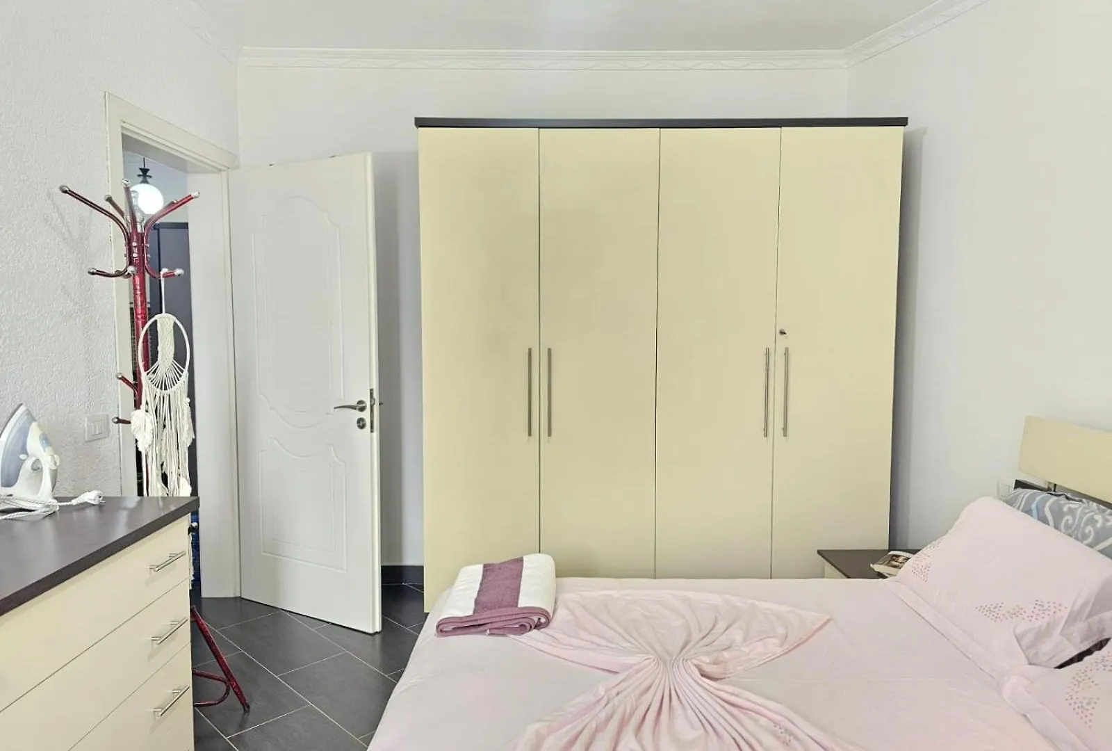 Estia Seaview Apartment Golem  Albania
