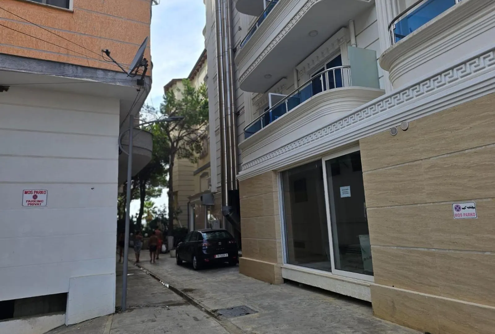 Estia Seaview Apartment Golem
